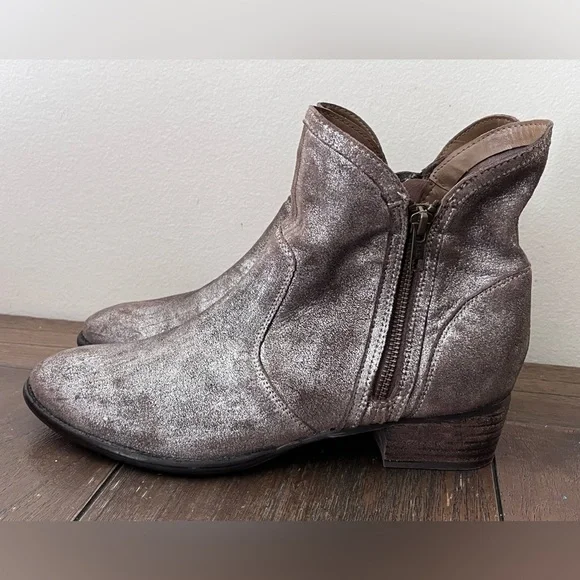Seychelles Lucky Penny Metallic Pewter Boots Booties Womens size 10 - Picture 1 of 9